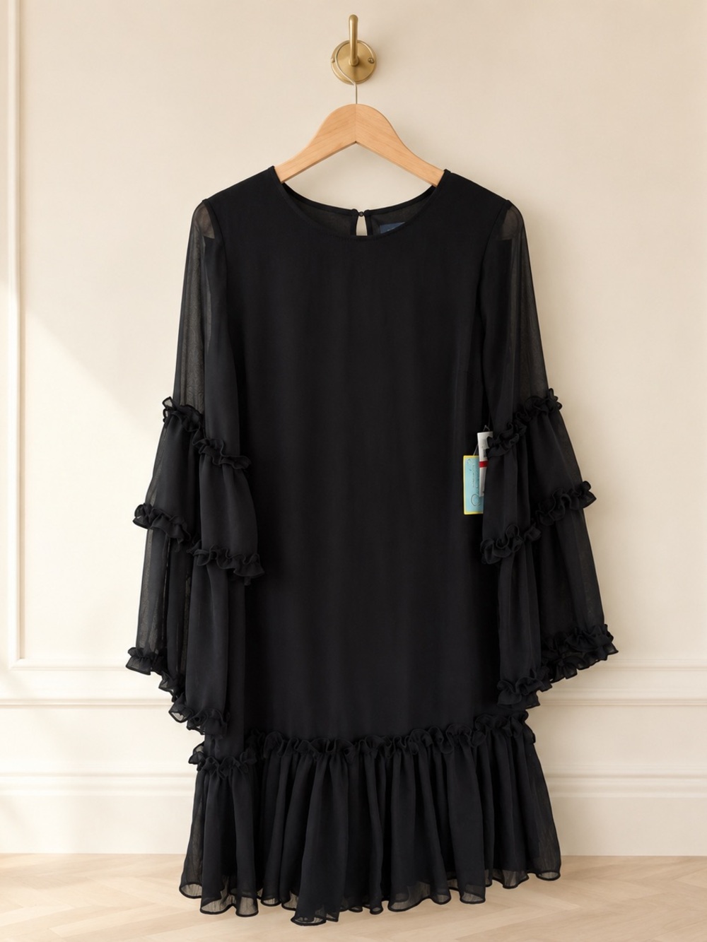 CeCe Women’s XS Black Chiffon Ruffle Bell Sleeve Shift Dress NWT $139
